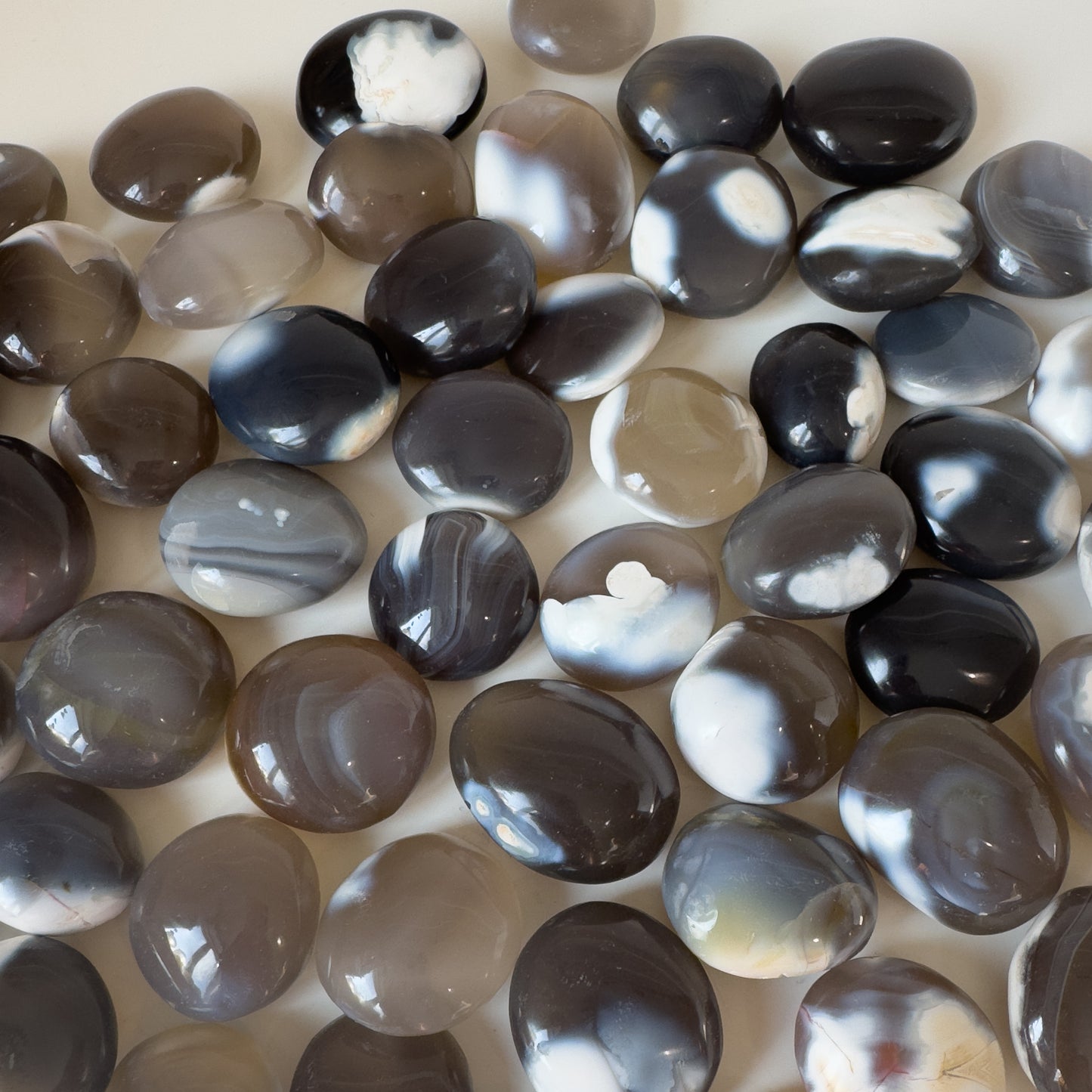 Orca Agate Pebbles