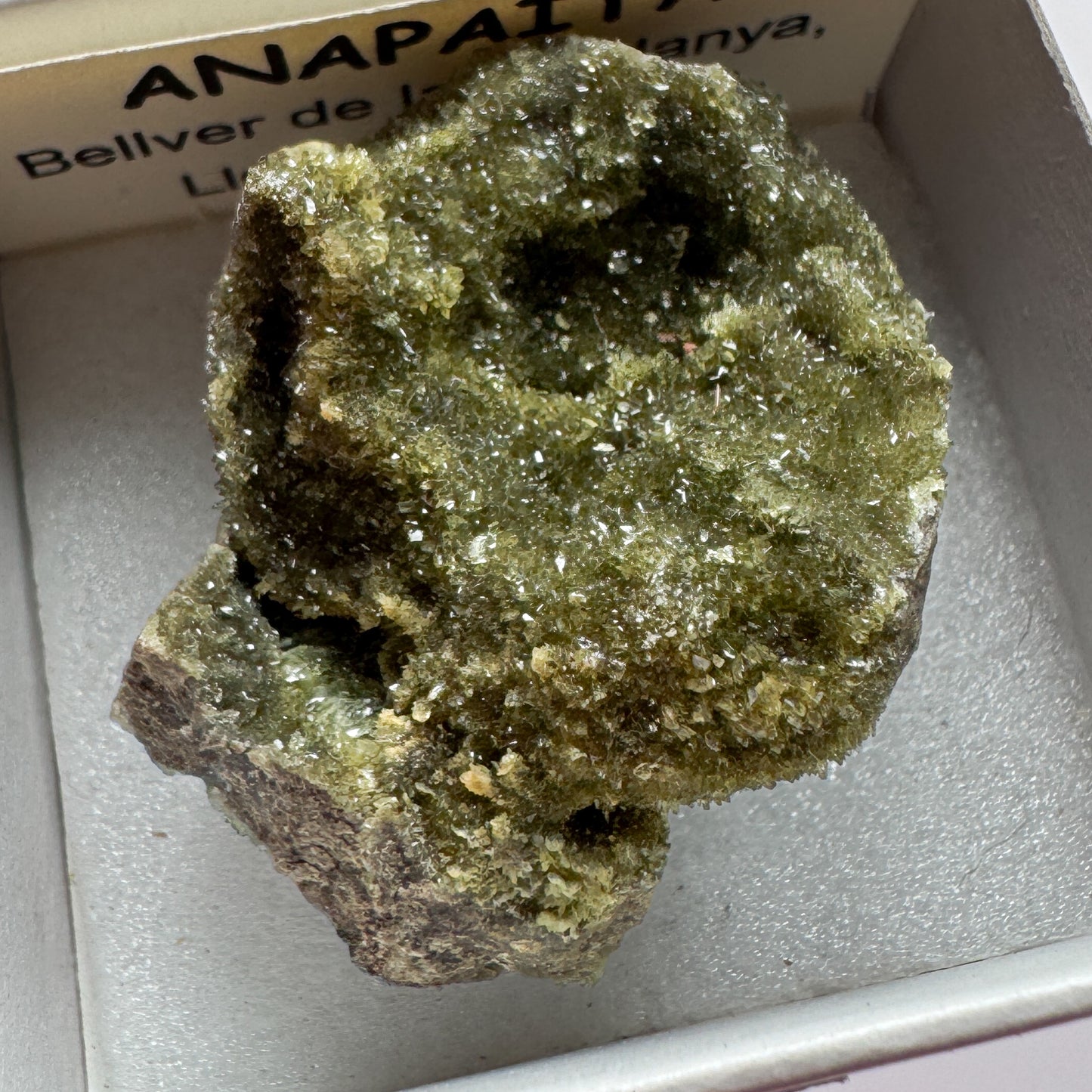 Anapatite 16220