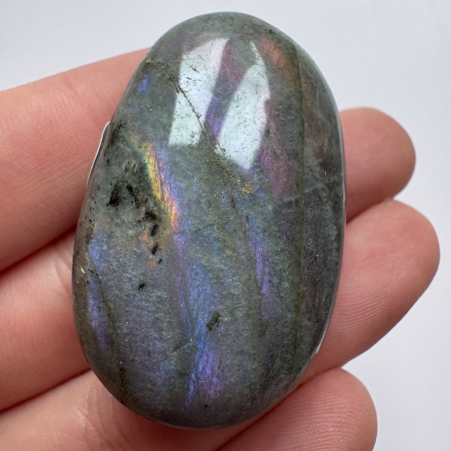 Labradorite Palmstone 31 (Purple, Orange & Pink Flash)