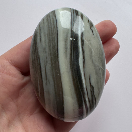Serpentine Palmstone 1