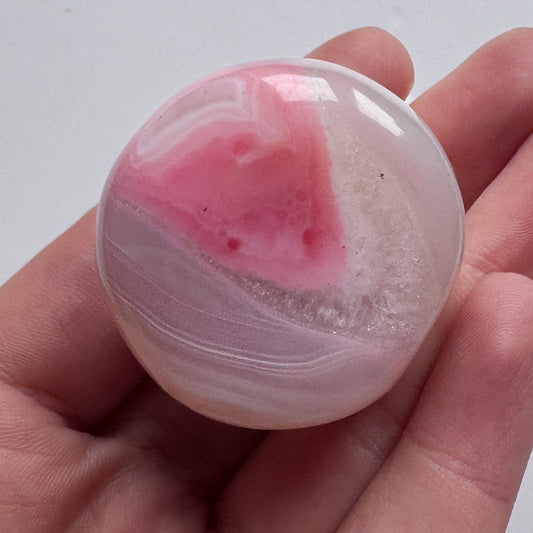 Dyed Pink Agate Palmstone 10