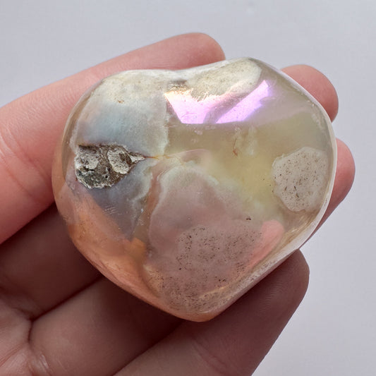 Aura Agate Heart 17