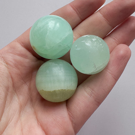 x3 Green Calcite Spheres