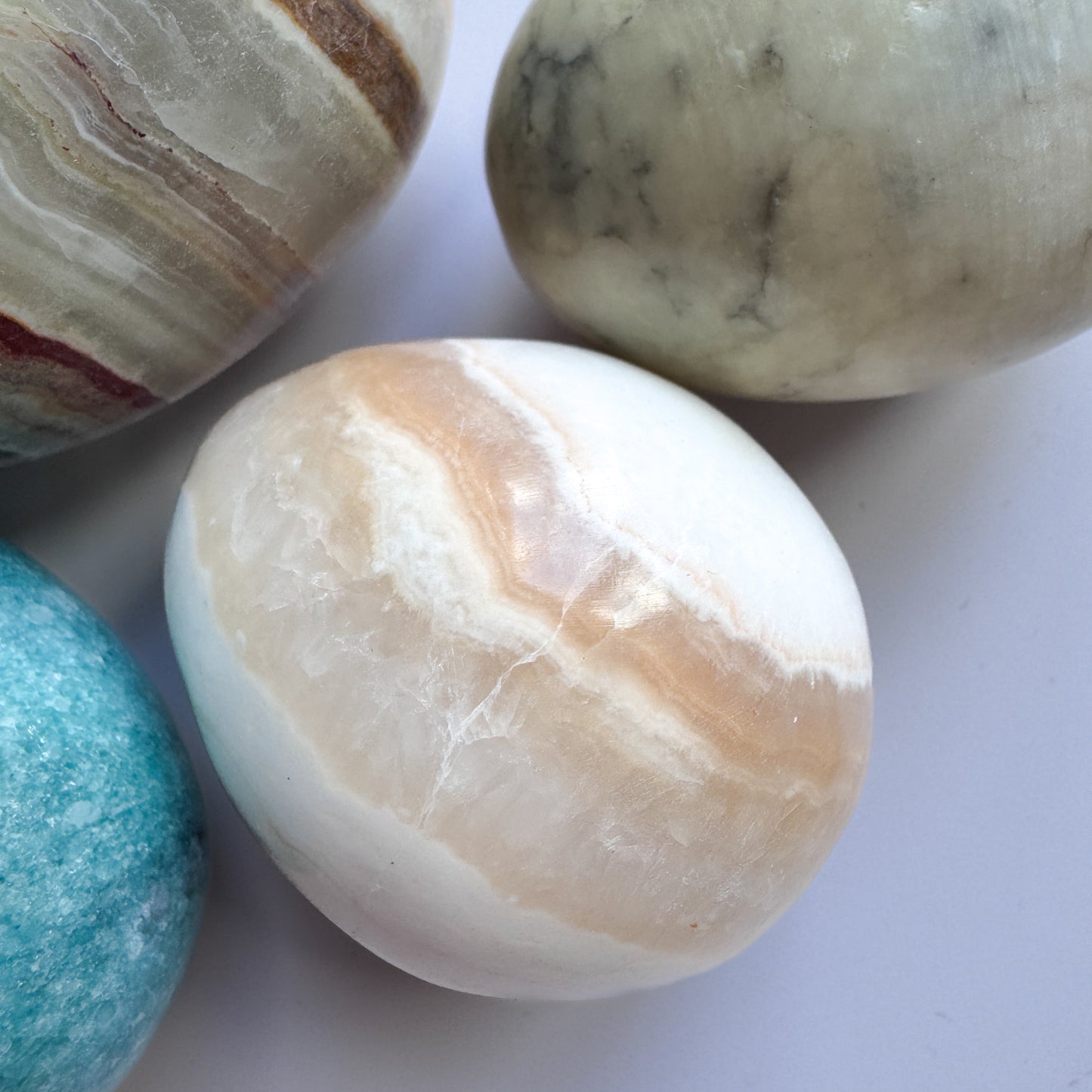11x Crystal Eggs