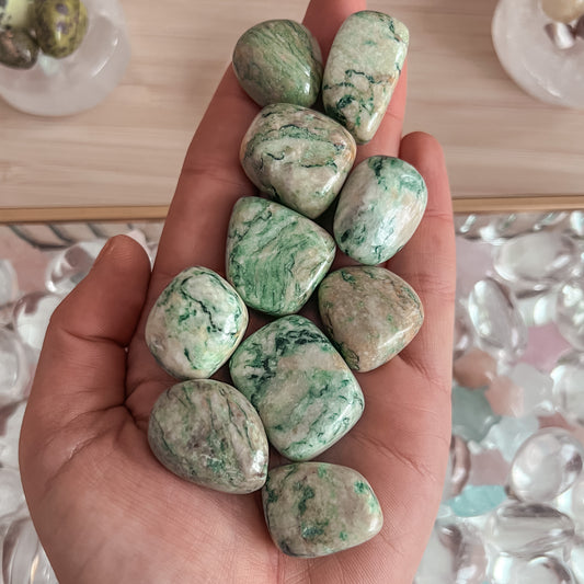 Mariposite (California USA)